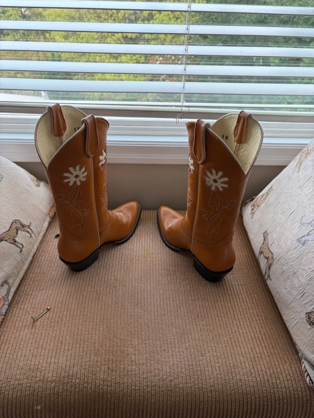 Women's Fraulein Tan Floral Inlay Western Heeled Boots - Picture 3 of 6